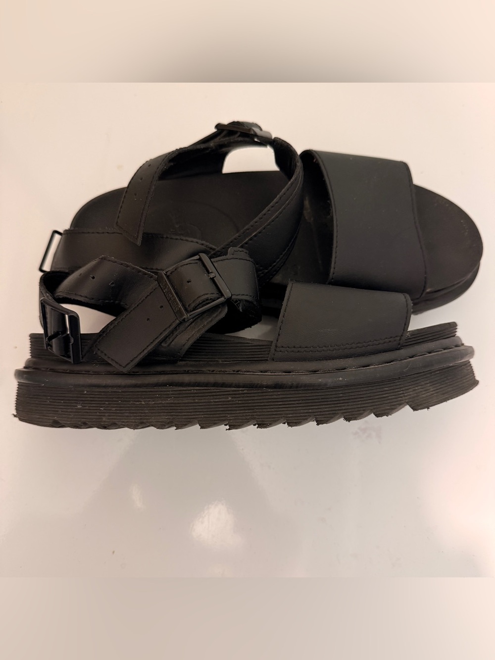 DR MARTENS | VOSS SANDALS 💫 - Picture 7 of 7
